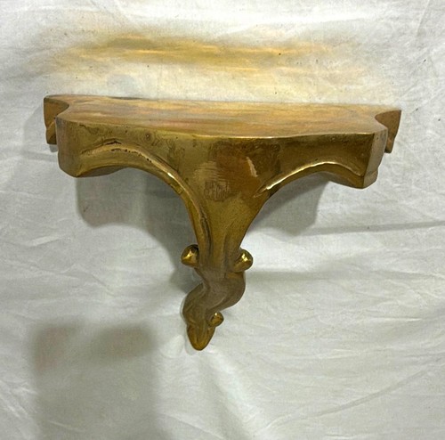 Gold tone metal decorative - metal,