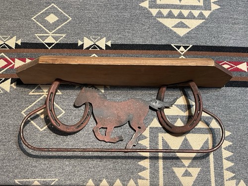 Western horse horseshoe wall - western,